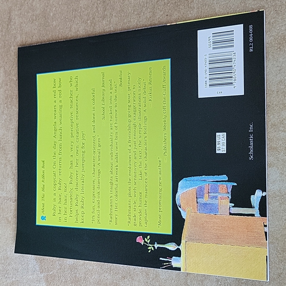 Kids book bundle, 8 books - Picture 7 of 11